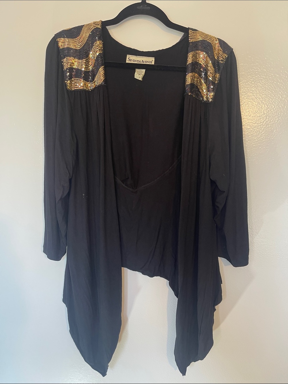 Womens plus size outfit 2X 3X Sequin Chevron Black & Gold tank, jacket, pants - Picture 7 of 17